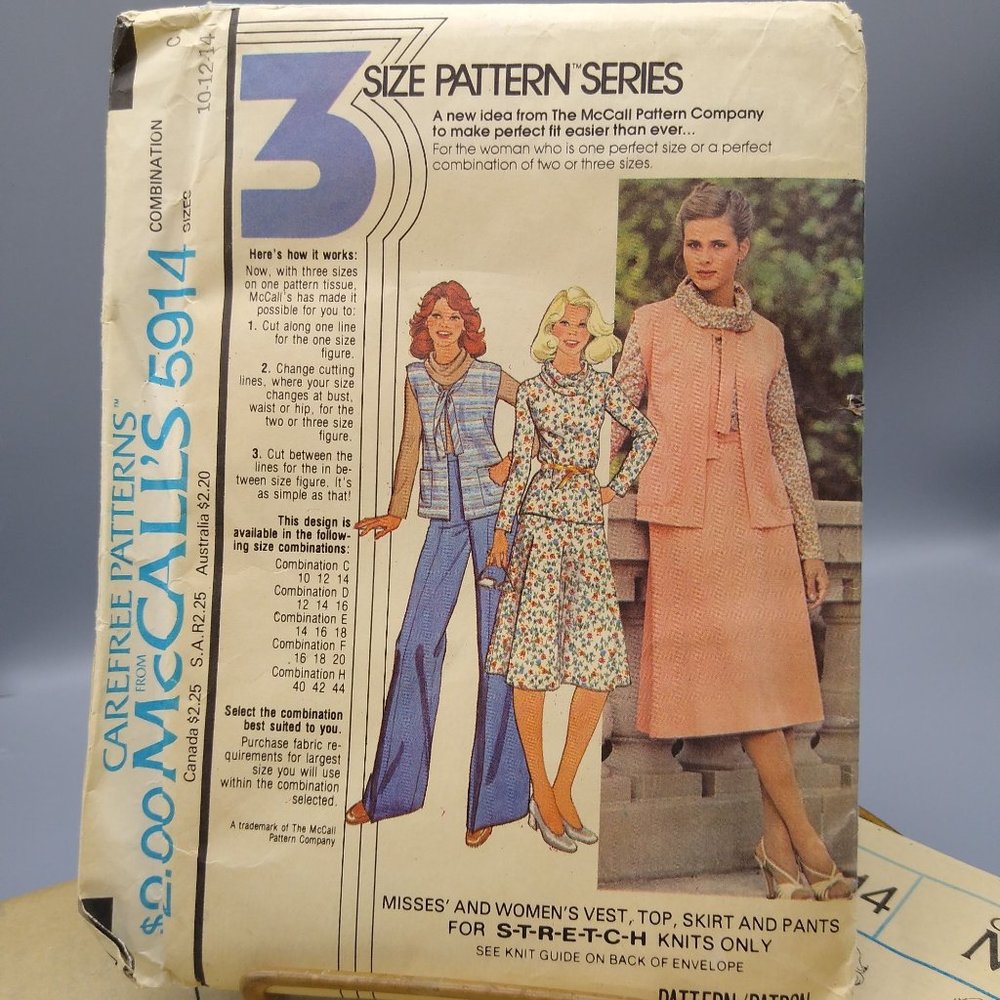 UNCUT Vintage Sewing PATTERN McCalls 5914, Misses for Knit Fabric 1978 Carefree
